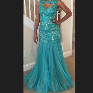 Prom dress